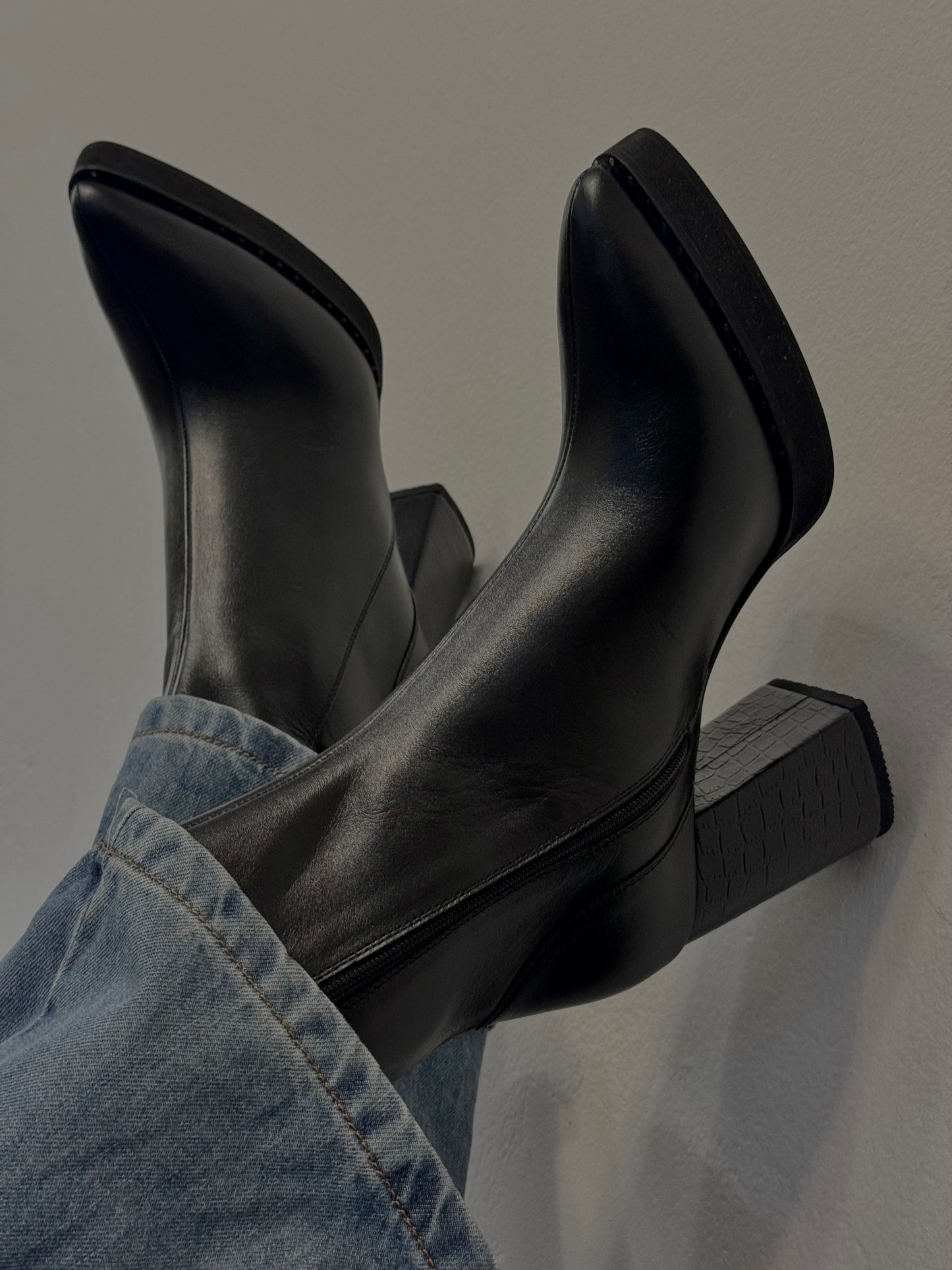 Botín CALIFORNIA negro